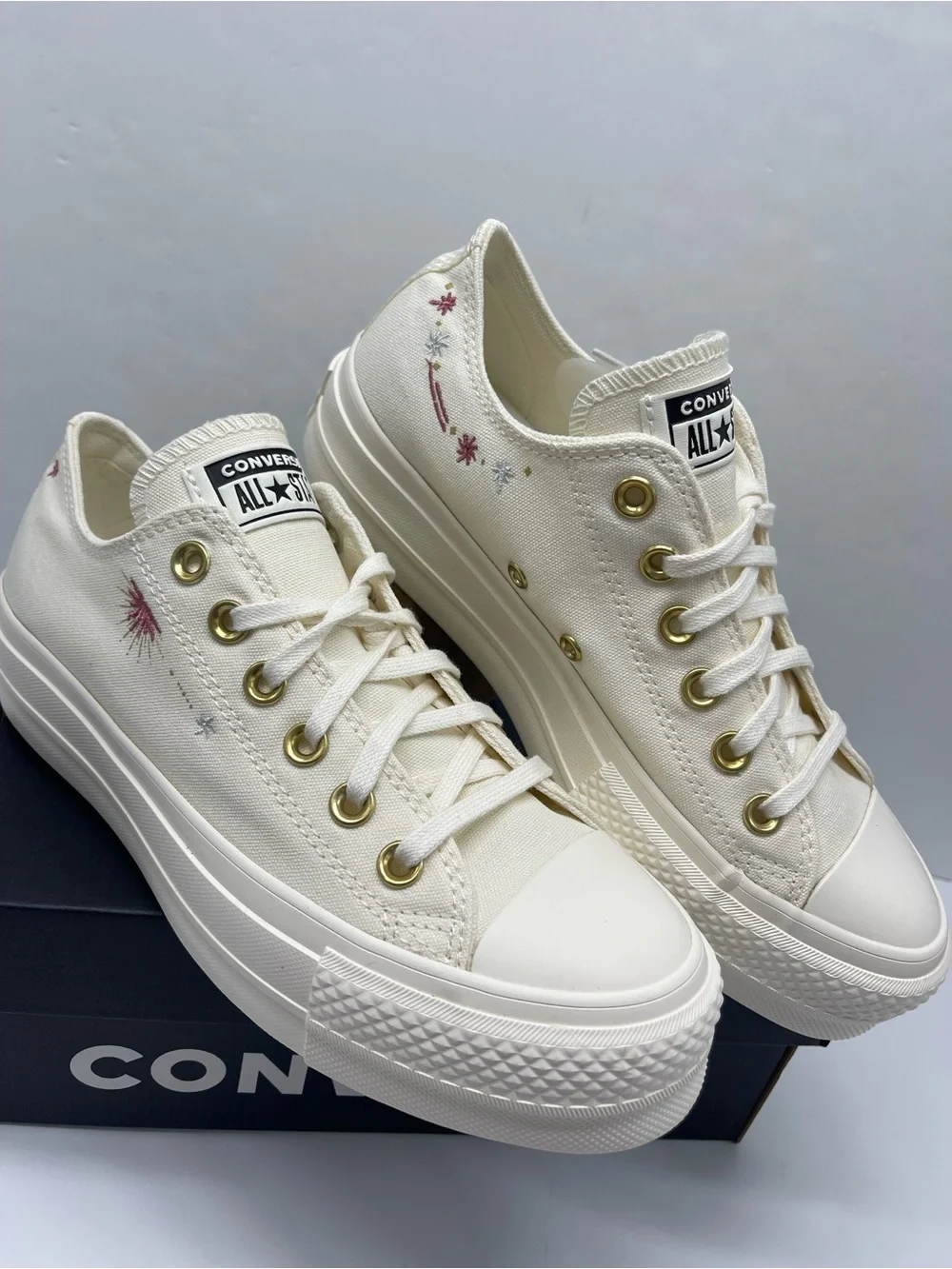 Converse A18804F CTAS LIFT OX EGRET/EGRET/EGRET Platform Sneakers